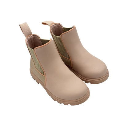 Native pink Treklite boots, 11 little kid
