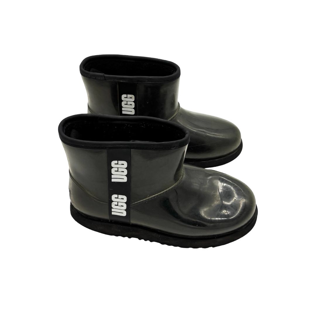 Ugg classic clear black winter boots, 5 big kid