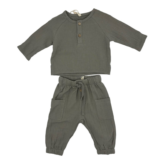 Quincy Mae Green gauze top/pant set, 3-6 months