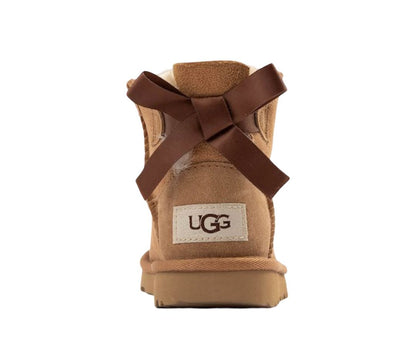 Ugg chestnut Mini Bailey Bow II boot, 9 little kid