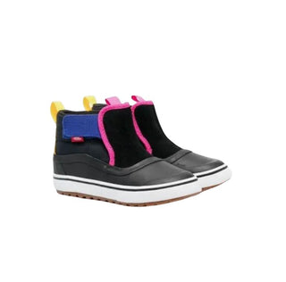 Vans new in box Slip-On Hi Terrain V Shoe, 2.5 big kids