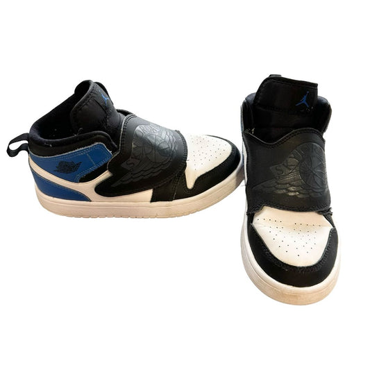 Jordan shoes, 2 big kid