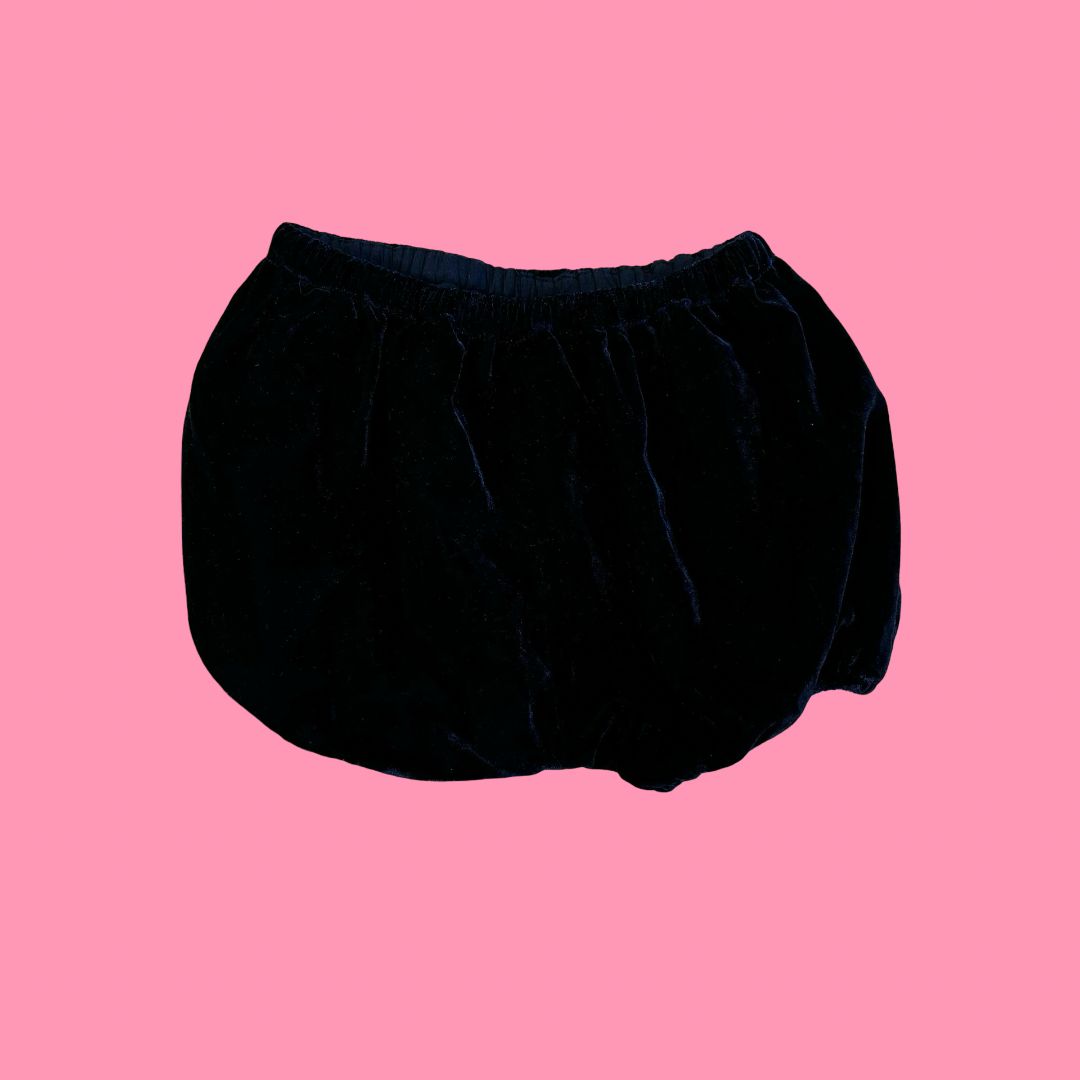 Louise Louise velour shorts, 1 year