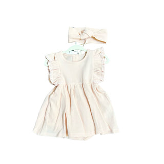 Quincy Mae Daisy dress with knotted headband new with tags, 3-6 months