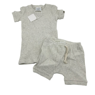 Mebie Baby waffle set new with tags, 4 years