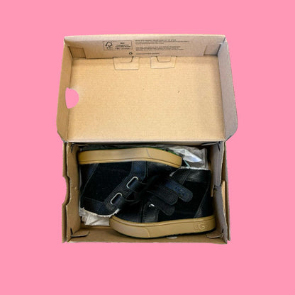 Ugg new with original box, 6