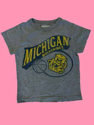 Tailgate Clothing Co Vintage Tshirt, 2 years