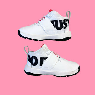 Nike , 7 little kid