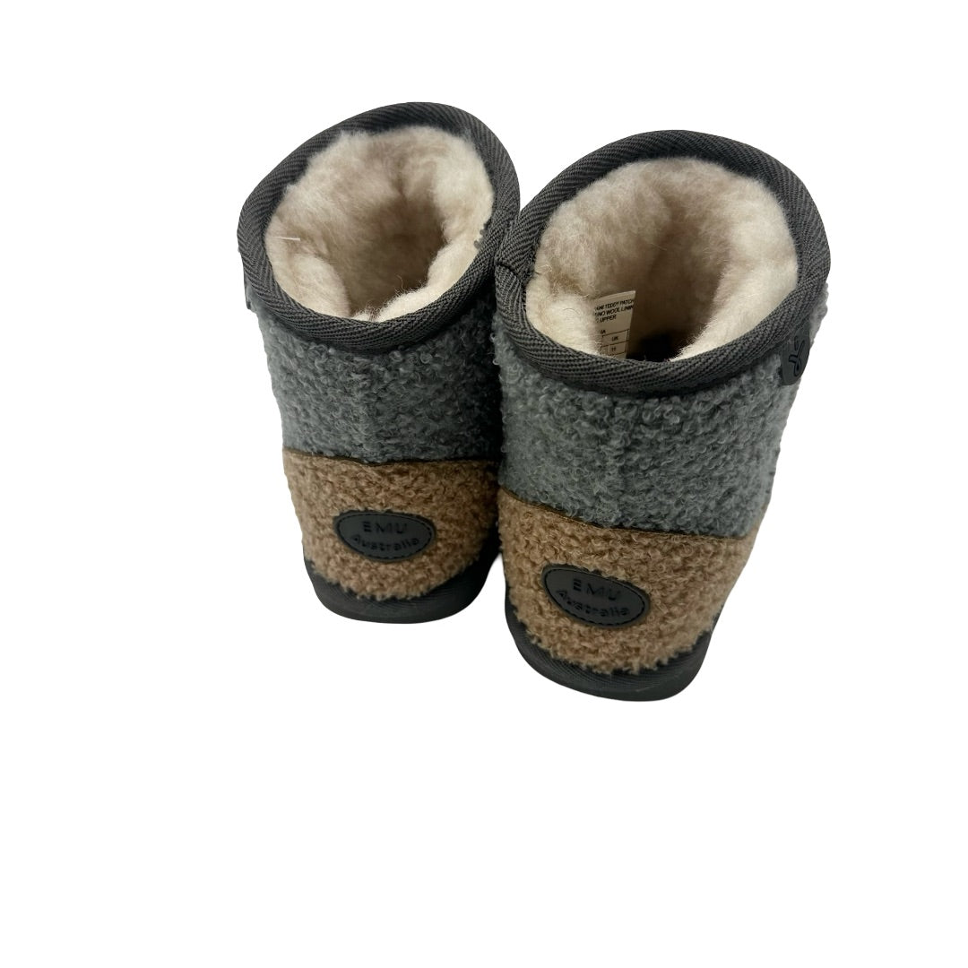 Emu Boots brand new, 12 little kid