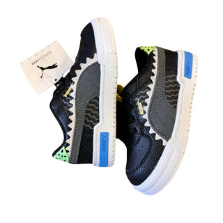 Puma Shoes new in box, 8 little kid