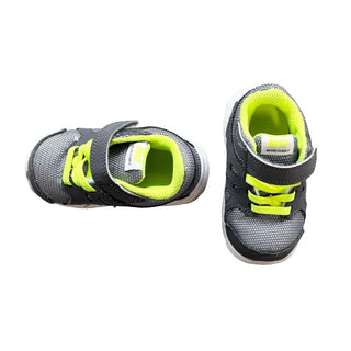 Nike shoes, 5 little kid