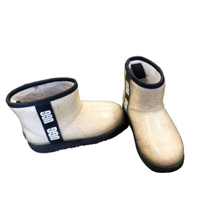 Ugg classic clear natural boots, 2 big kid