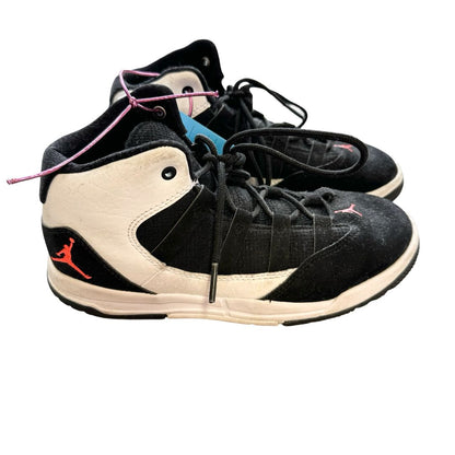 Jordan shoes, 2 big kid