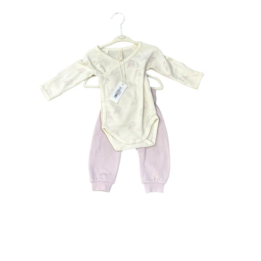 Quincy Mae Sample side snap bodysuit + pant set , 3-6 Months
