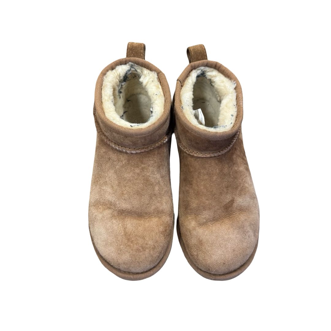 Ugg Classic Beige Ultra Mini Shearling Boot, 6 big kid