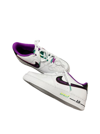 Nike sneakers , 7 big kid