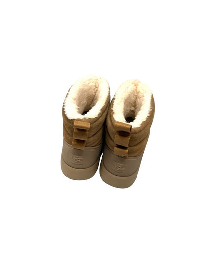 Ugg Boots, 2 big kid