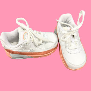 Nike sneakers, 6 little kid