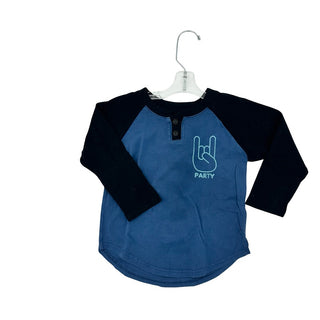 Tiny whales Tshirt, 4-5 years
