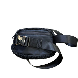 Lululemon Everywhere Fleece Belt Bag in Black, o/s