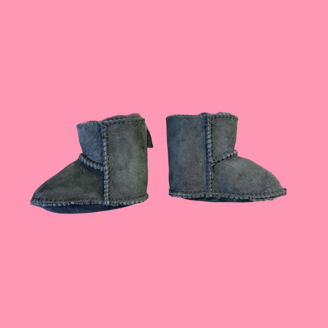 Ugg boots, 0-6m