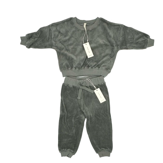 Quincy Mae set new with tags, 12-18 months