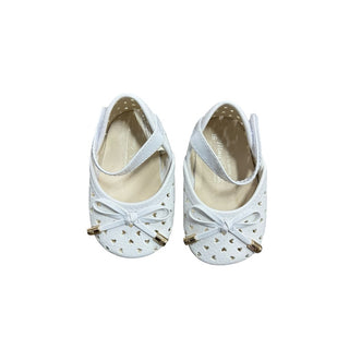 Mayoral White heart Mary jane shoes, Euro 16 little kid