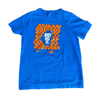Nike T-shirt, 10 years