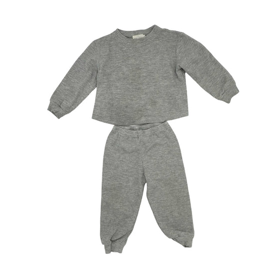 Grey waffle set Mikki Rae , 2 years