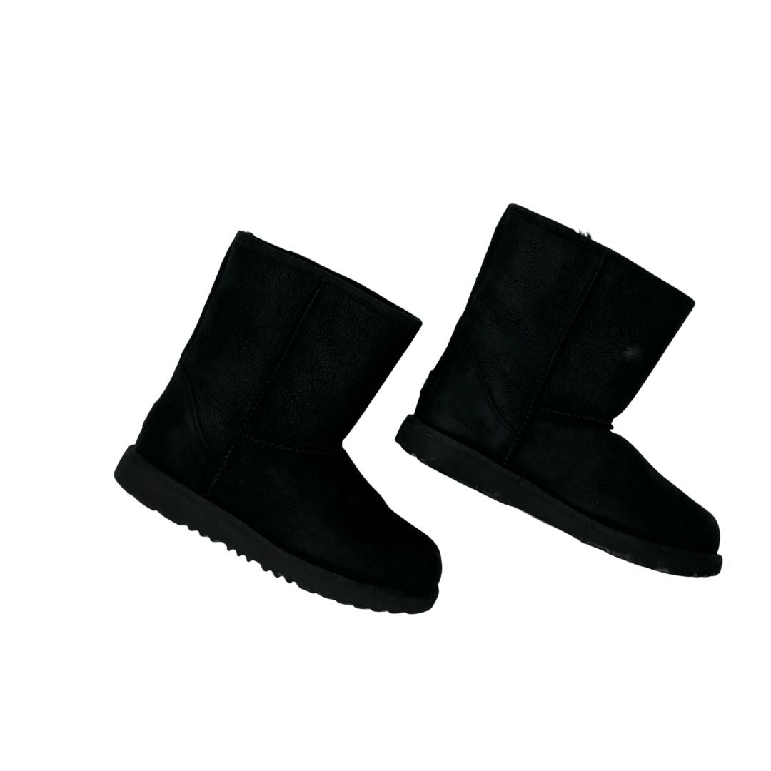 Ugg with original box, big kid 3