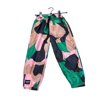 Nununu rain pants new with tags, 6-7 years