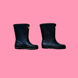 Hunter Black Matte Rainboots, 9
