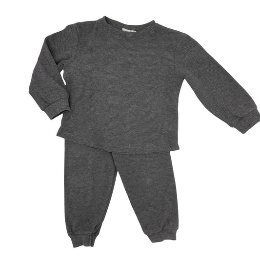 Mikki Rae Little Ones Grey Long Sleeve and Pant Waffle Set, 4 years