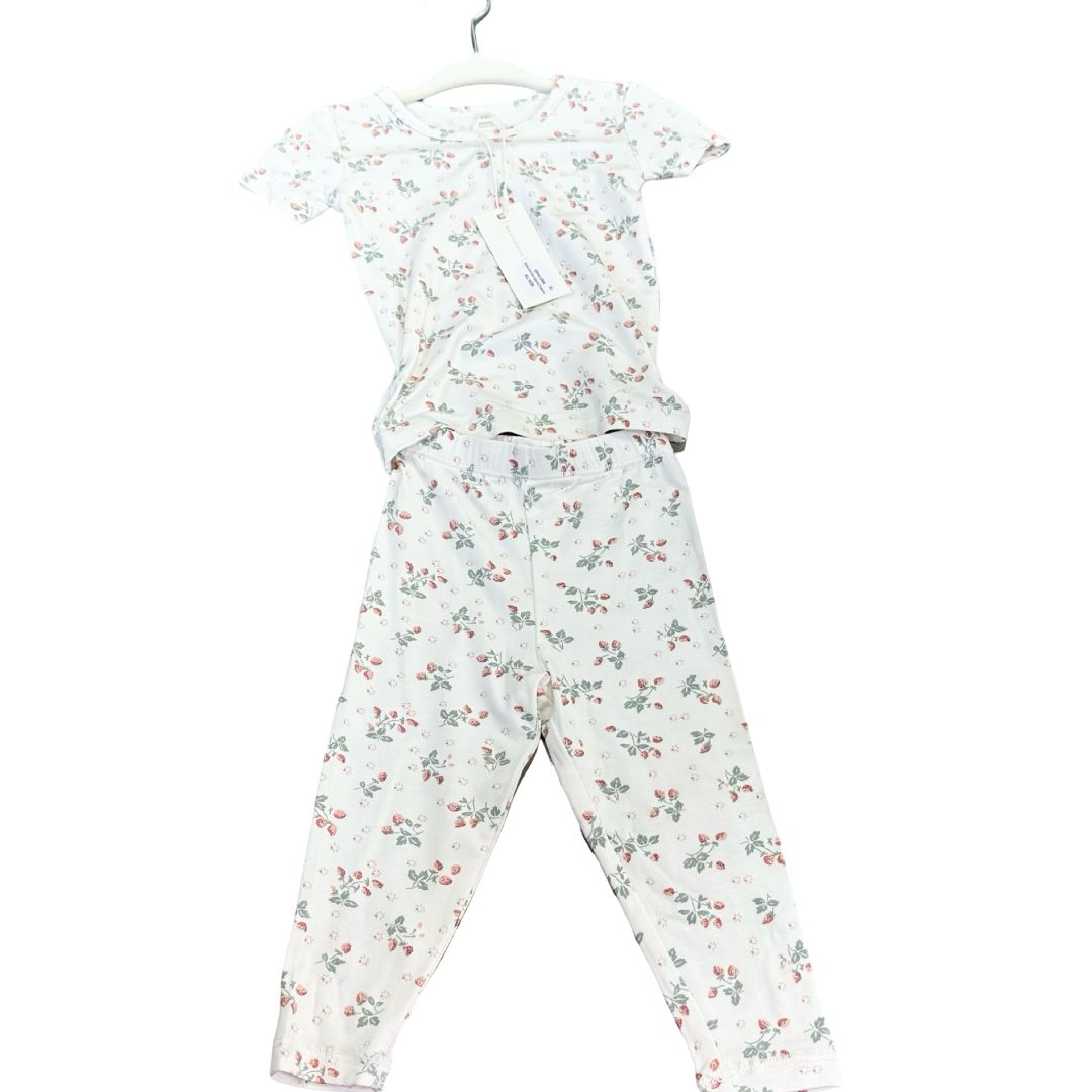 Quincy Mae bamboo pajama set strawberry new with tags, 3-6 months