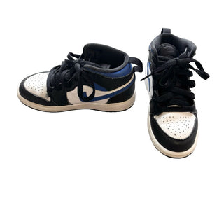 Nike shoes, 11 little kid