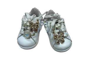 Monnalisa Ivory and Gold Shoes with Embellishments, 20 EU