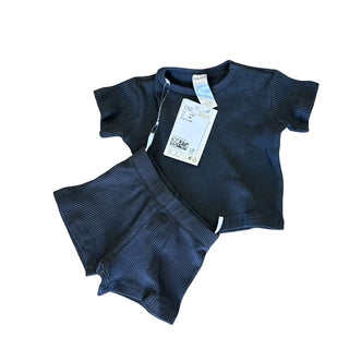 H&M Charcoal grey waffle tshirt/short set, 1-2 months