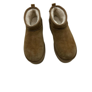 Ugg Platform chestnut boots, Women’s 8