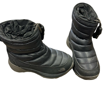 The North Face winter boots, 10