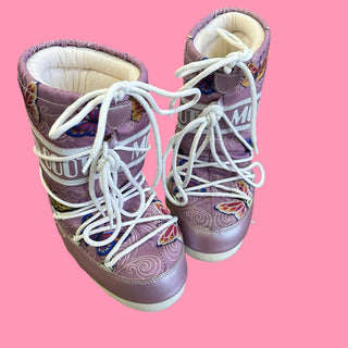Moon Boot boots, 10