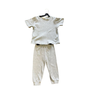 Mikki Rae Grey waffle tshirt/pant set, 4 years