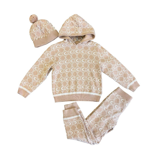 Chloe beige logo set, 10 Years