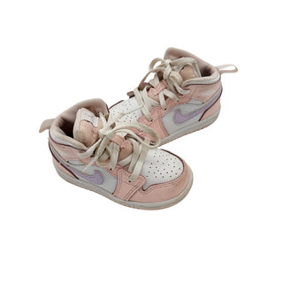 Nike , 7 little kid